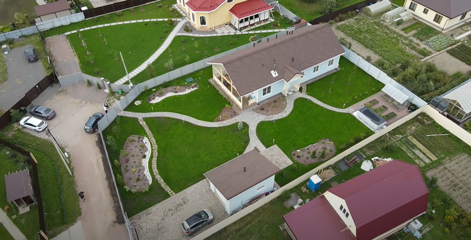 https://krasnoyarsk.mslandshaft.ru/storage/app/uploads/public/642/bbe/6fe/642bbe6fedc67097165034.png